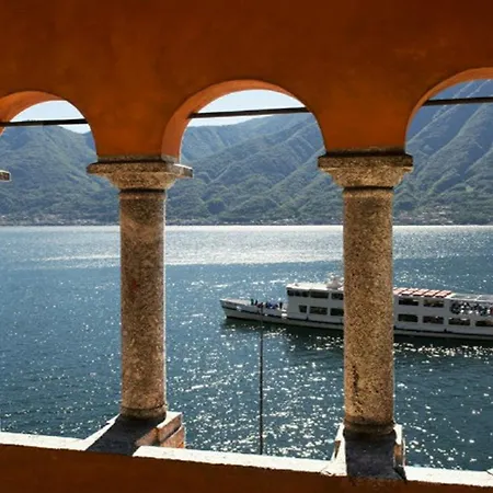 La Torre Dell'isola Sala Comacina