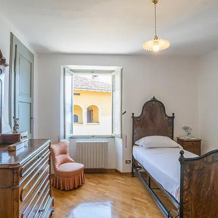 La Torre Dell'isola Apartment Sala Comacina